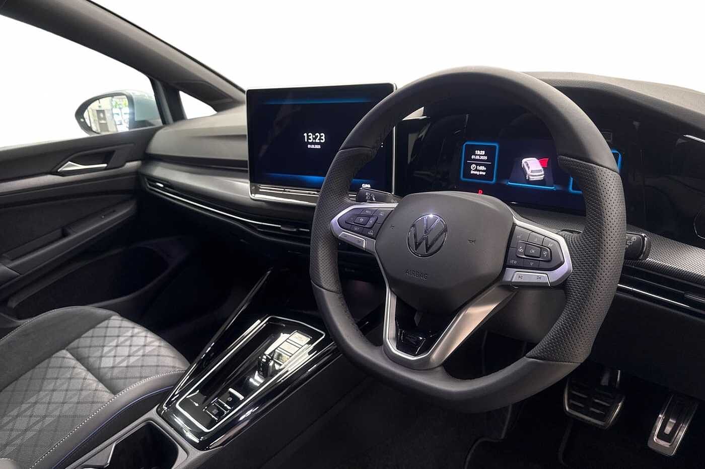 Volkswagen Golf Hatch R-Line 2.0 TDI 150ps 7-Speed DSG 5 Door