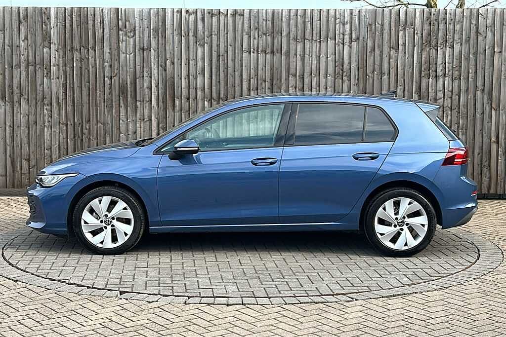 Volkswagen Golf 1.5 TSI Match 5dr