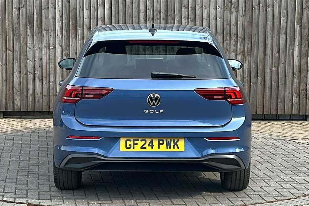 Volkswagen Golf 1.5 TSI Match 5dr