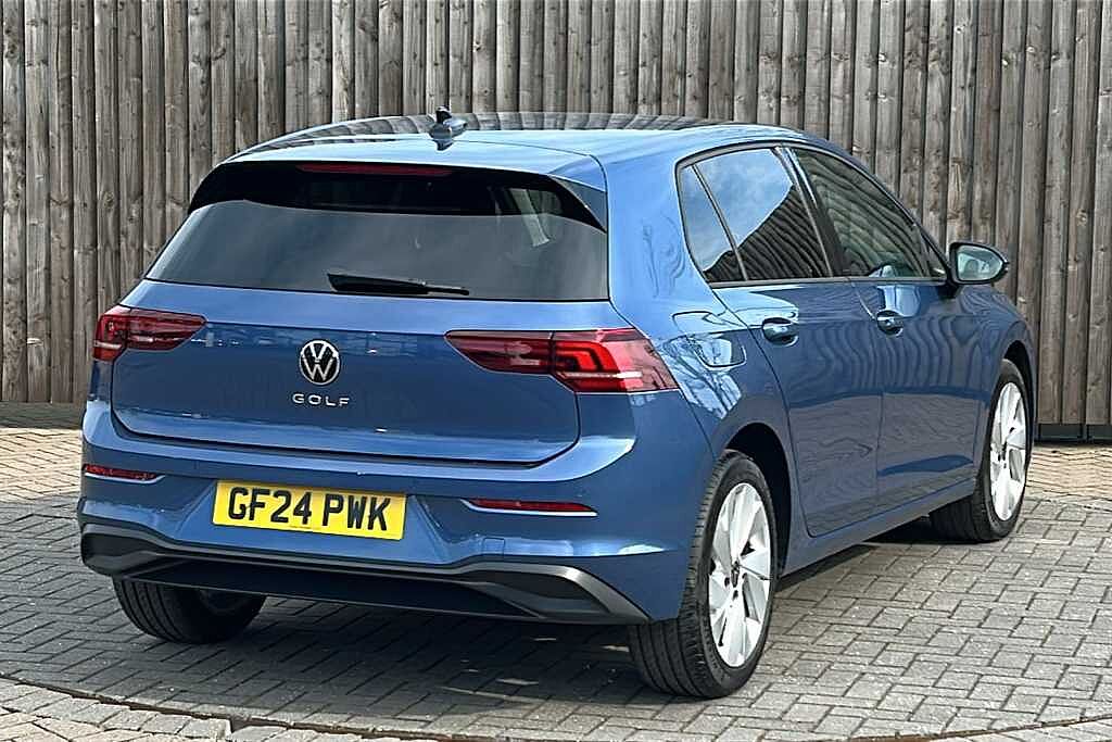Volkswagen Golf 1.5 TSI Match 5dr