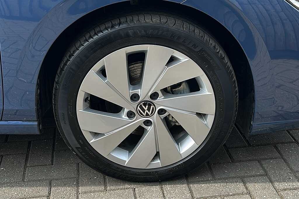 Volkswagen Golf 1.5 TSI Match 5dr