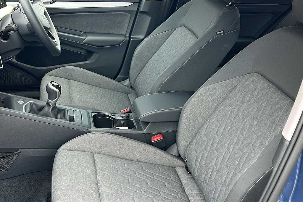 Volkswagen Golf 1.5 TSI Match 5dr