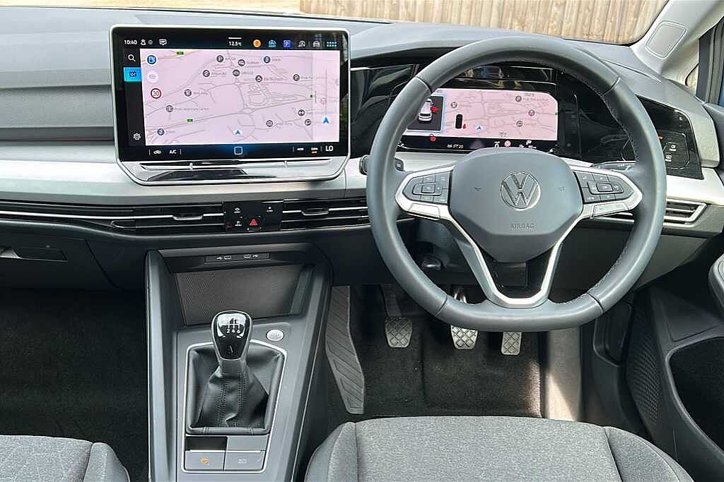 Volkswagen Golf 1.5 TSI Match 5dr